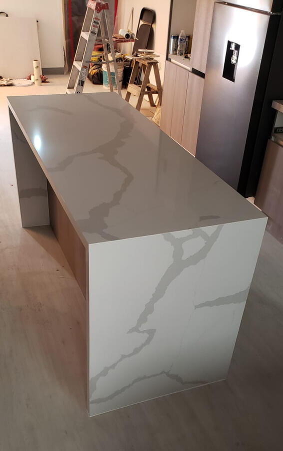 Cascade Quartz Island