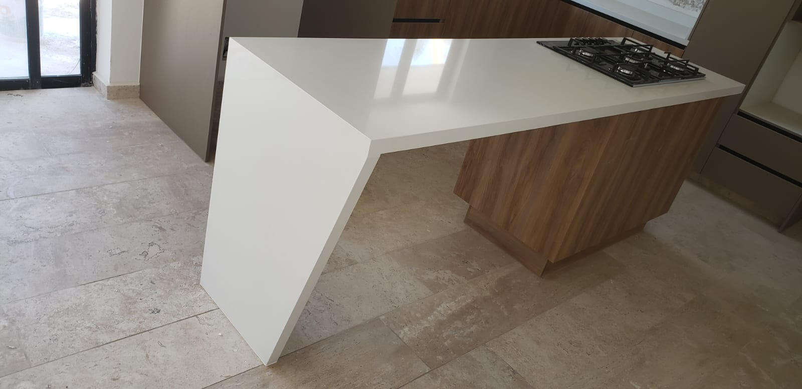 White Kitchen Island