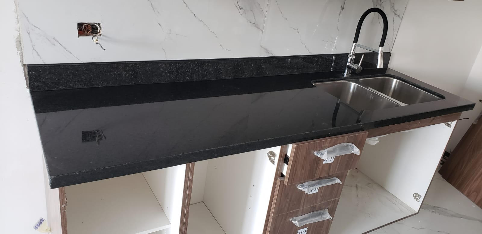Absolute Black Quartz Countertop